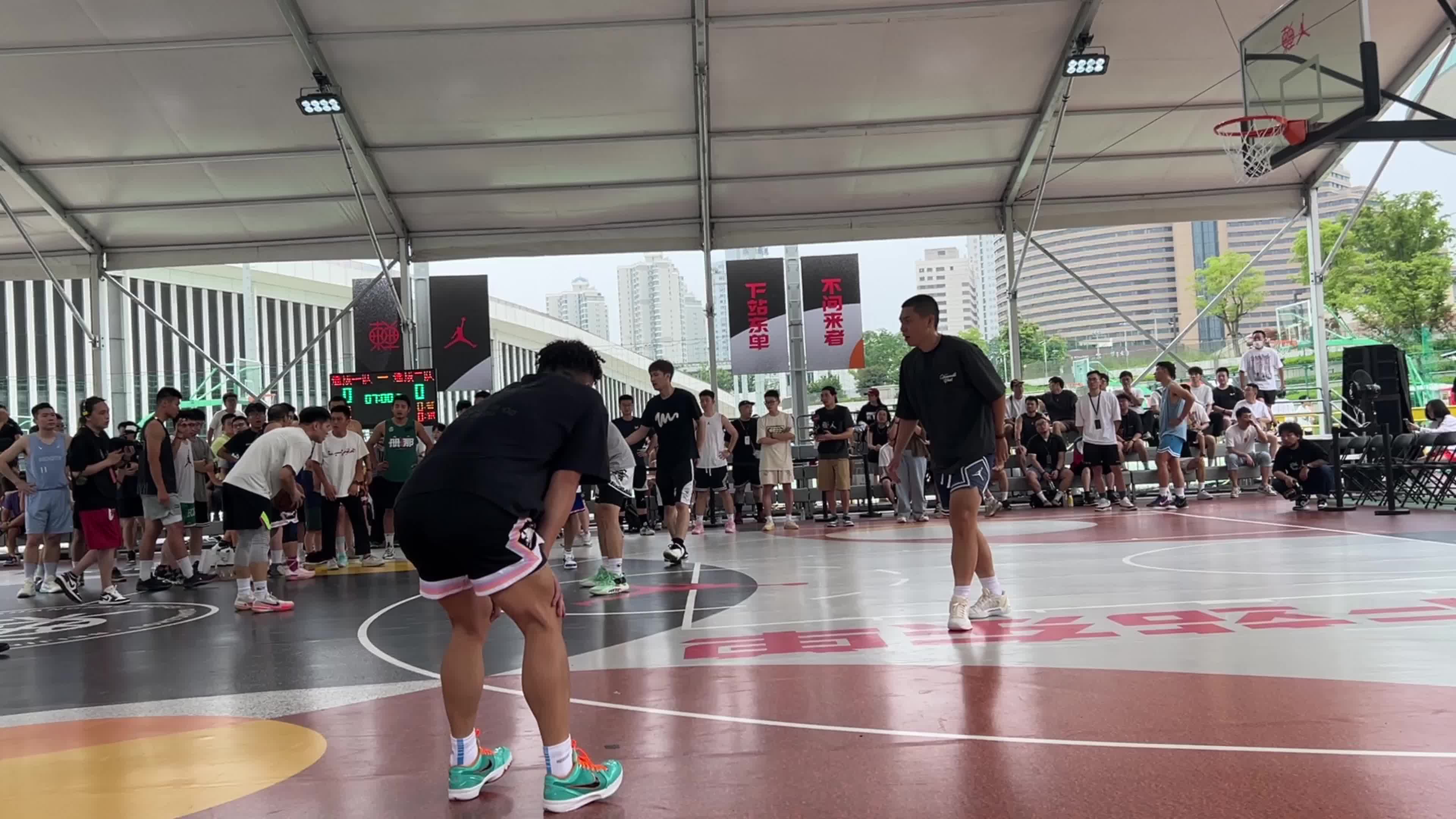 详细阅读:街篮1(街篮1最强人物排行榜) 街篮1(街篮1最强人物排行榜)